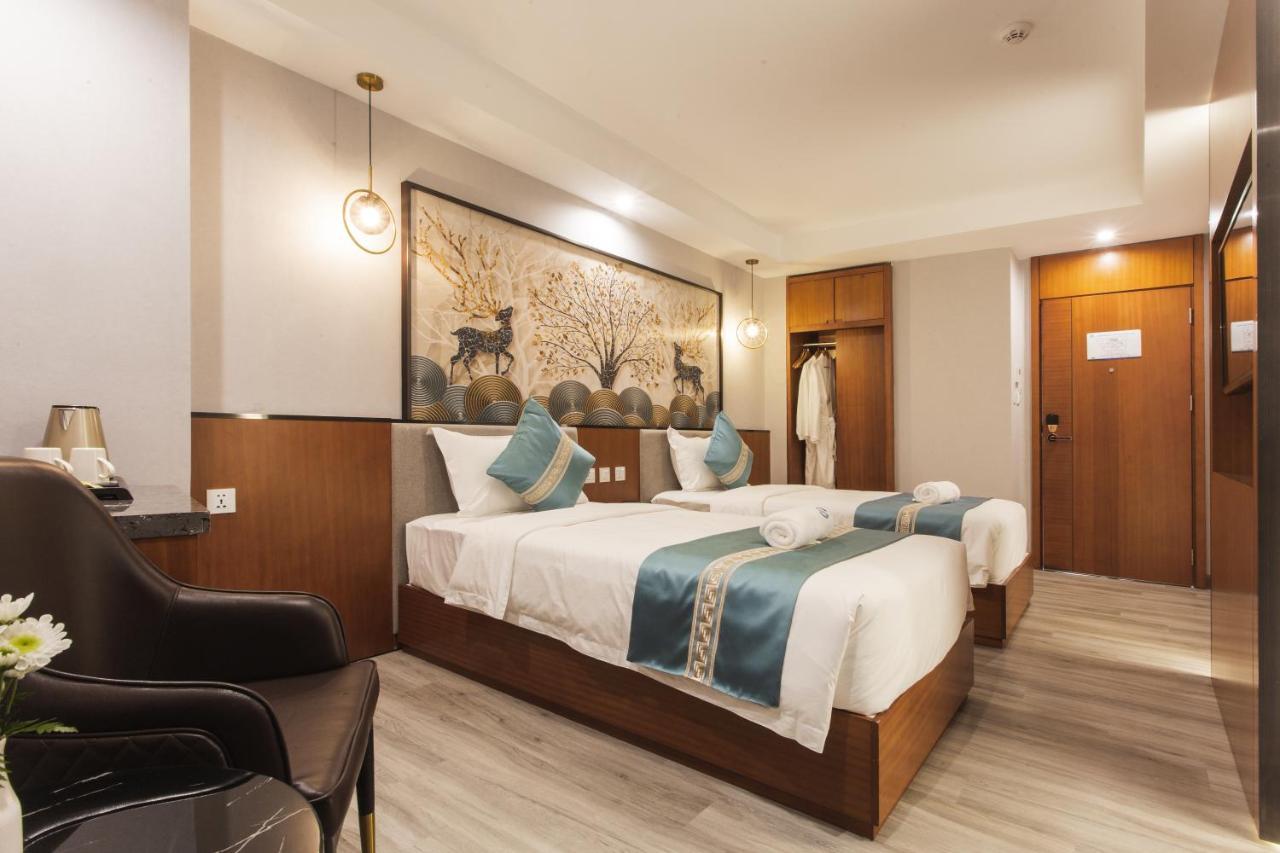 Thapae Twins Hotel Чиангмай Экстерьер фото