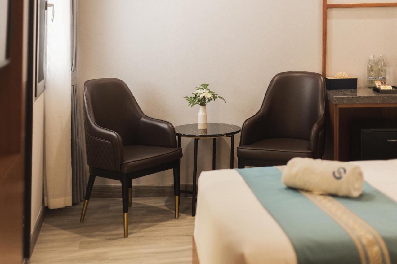 Thapae Twins Hotel Чиангмай Экстерьер фото