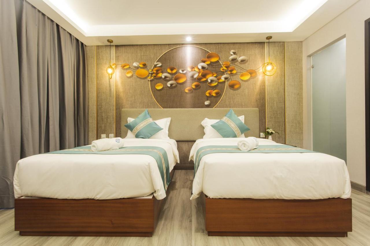 Thapae Twins Hotel Чиангмай Экстерьер фото